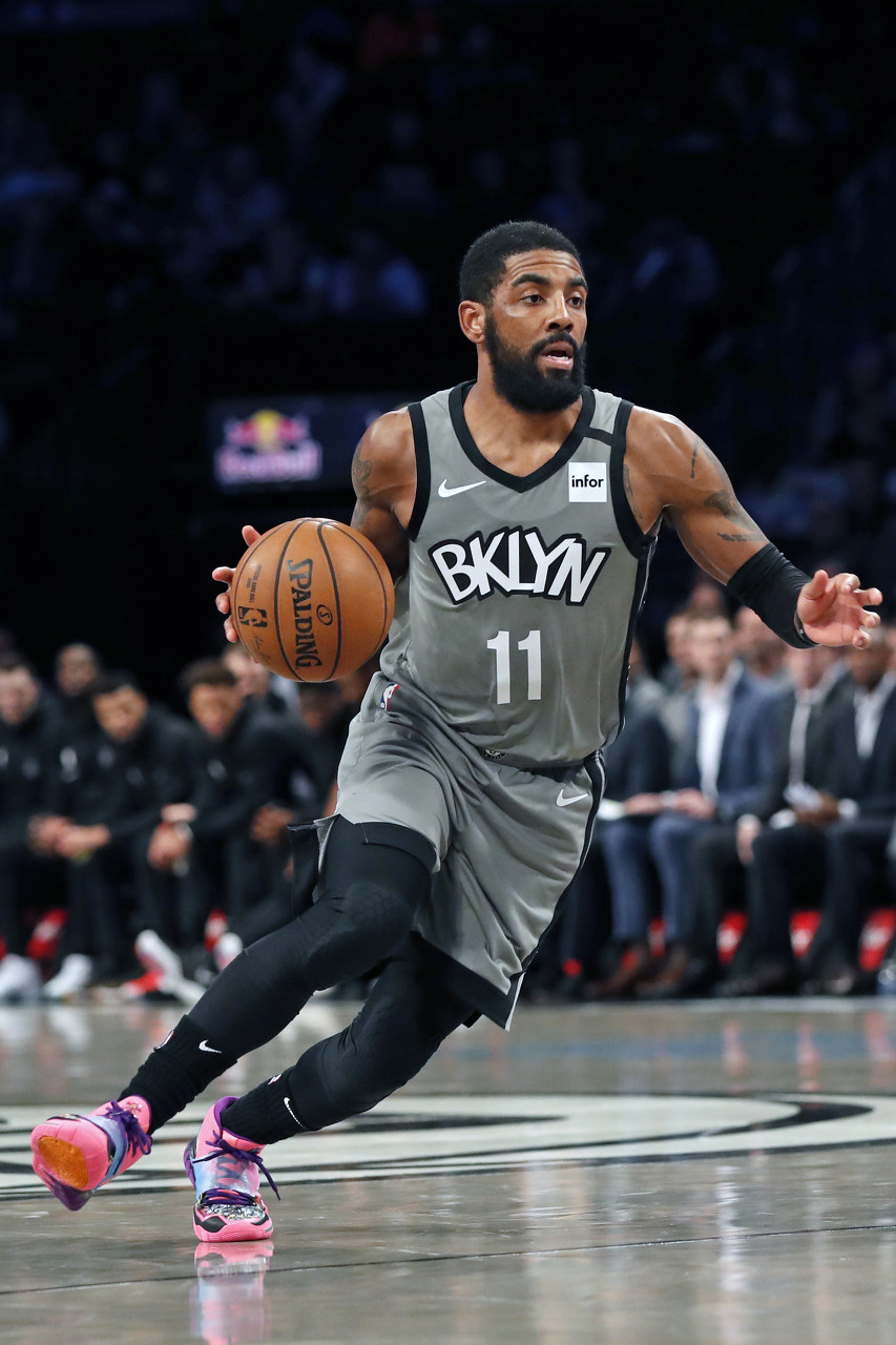 目前国足在 目前国足在