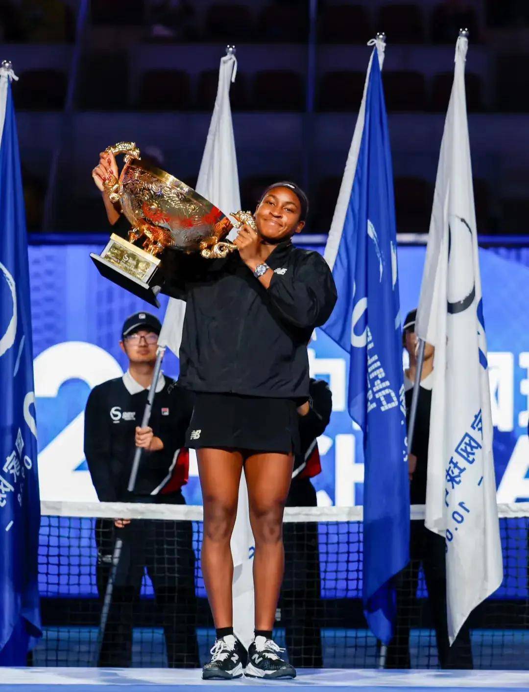 依然具备冲 依然具备冲